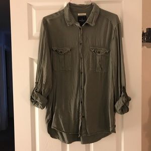 Boyfriend-Fit Army Green Blouse